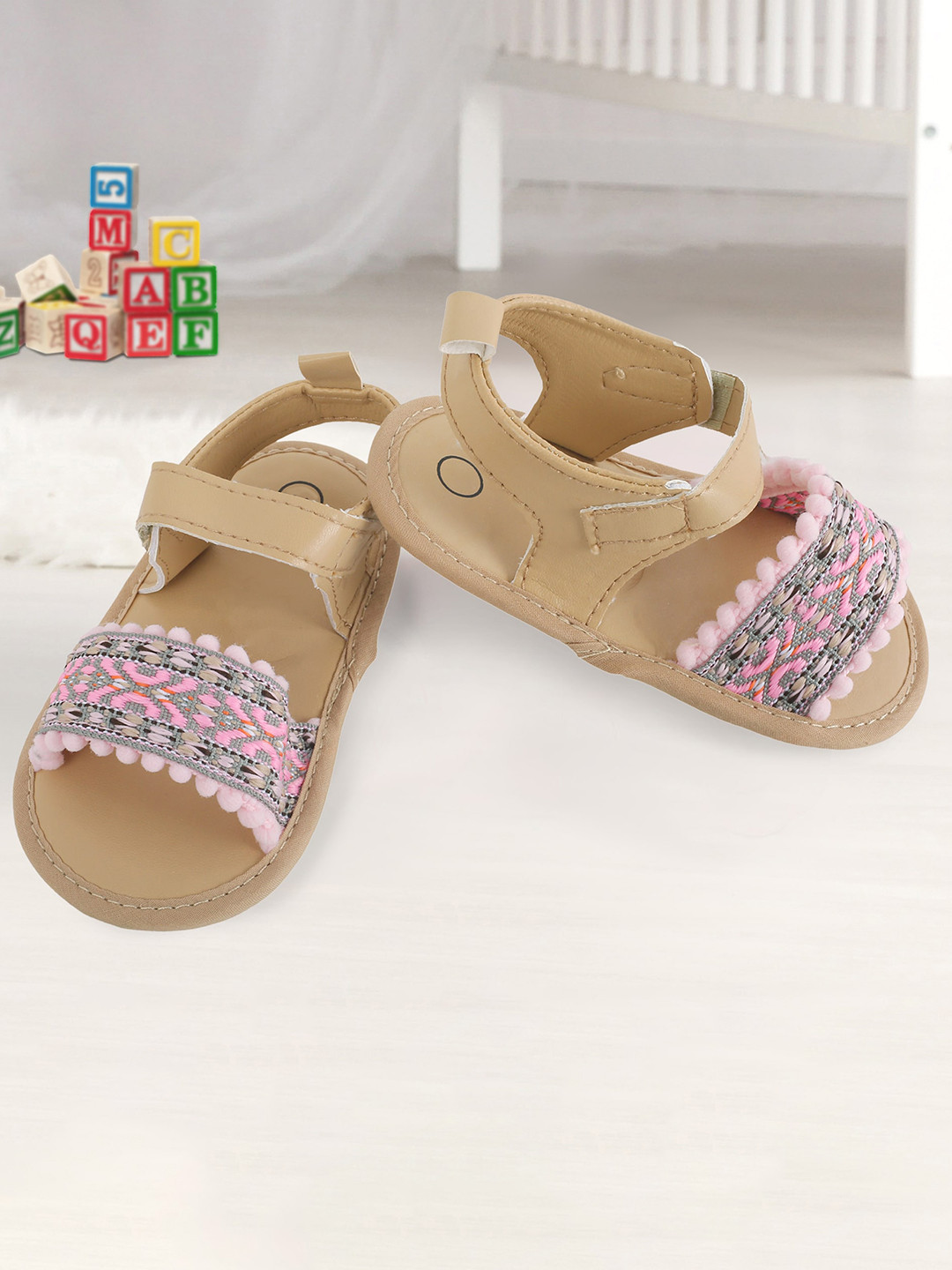 Baby Moo Girls Gold-Toned Embellished Open Toe Flats