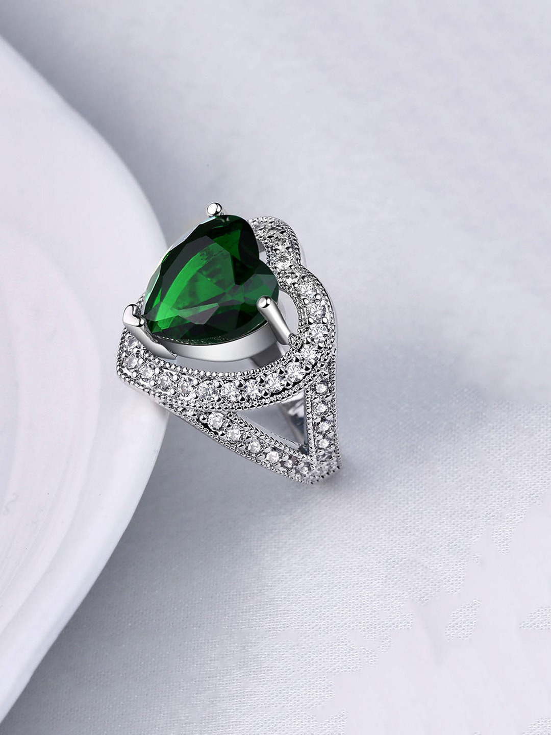 Yellow Chimes Silver-Toned Platinum-Plated Green & White Crystal Studded Finger Ring