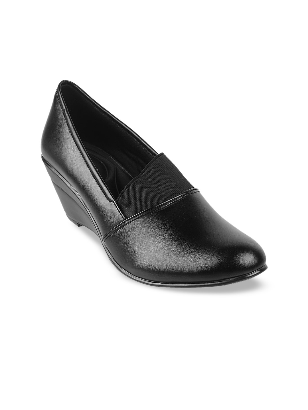 Mochi Black Wedge Pumps With Round Toe