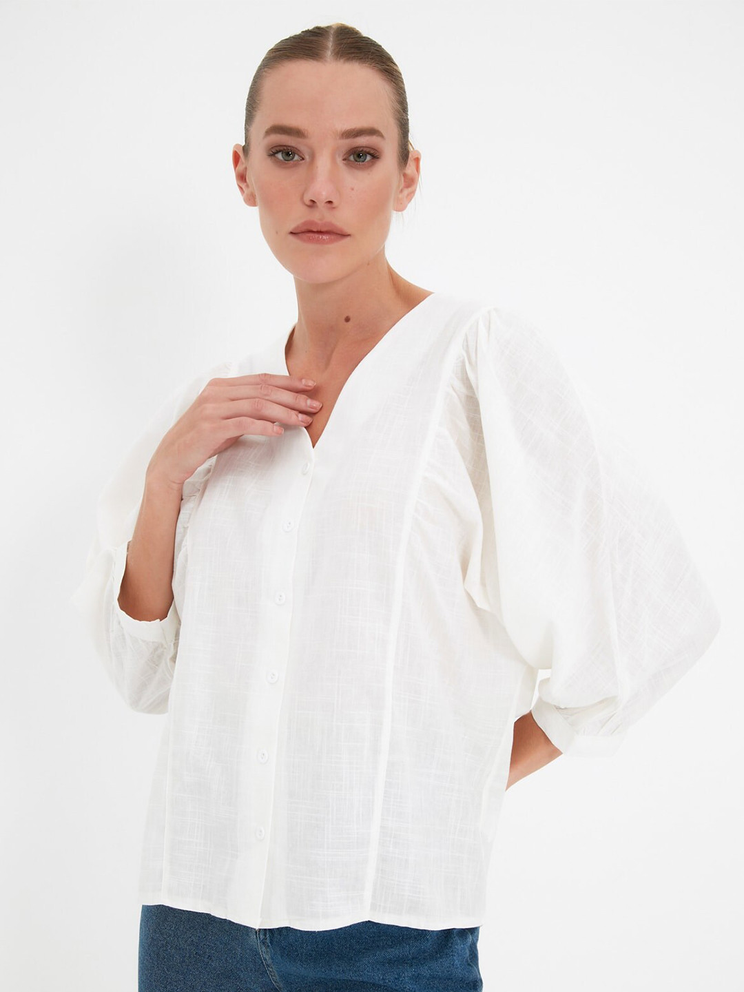 Trendyol Women Classic White Solid Shirt