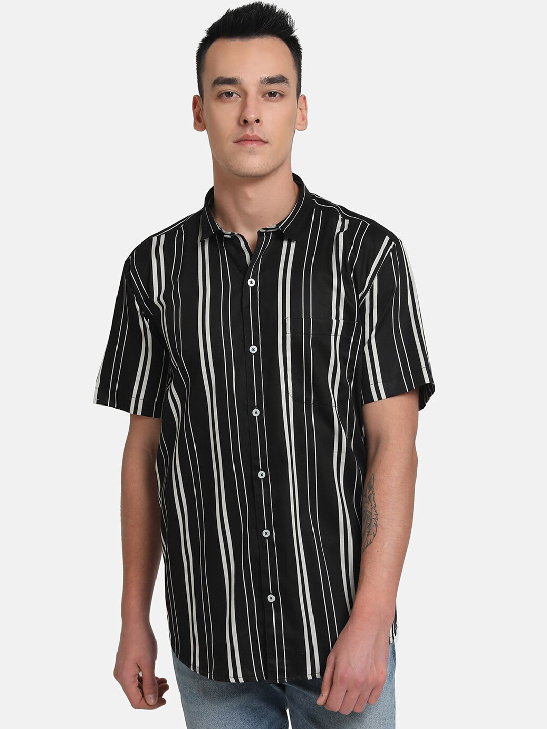 Emerals Men Black Slim Fit Striped Casual Shirt