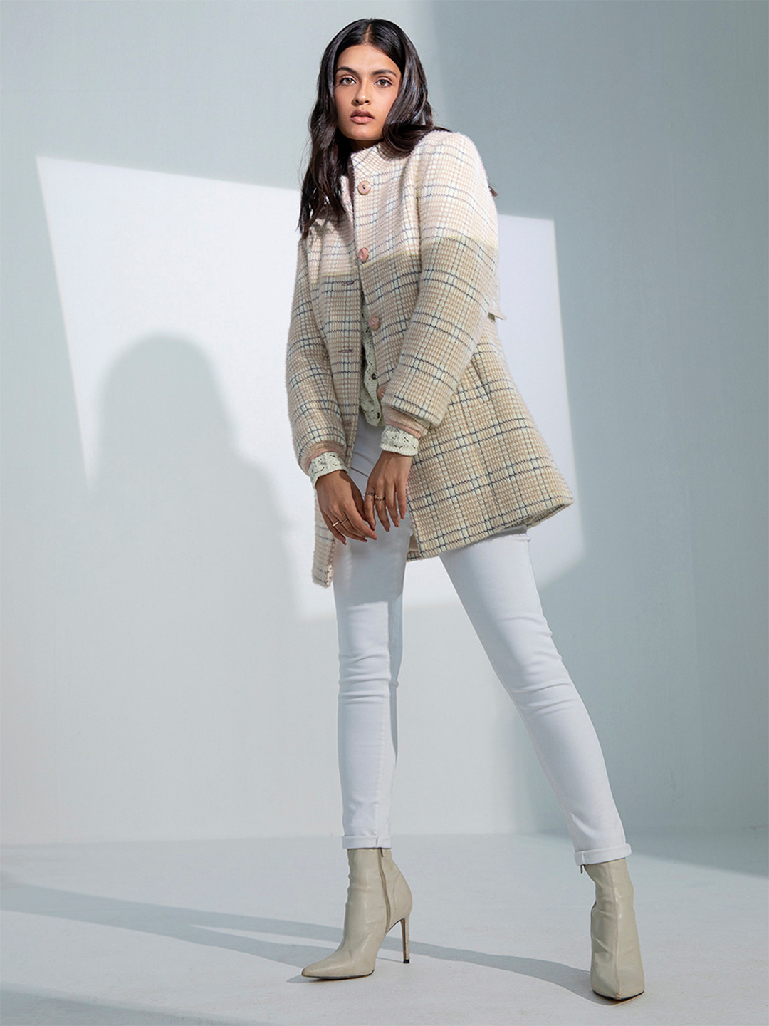 Crimsoune Club Women Pink & Off-White Checked Longline Overcoat