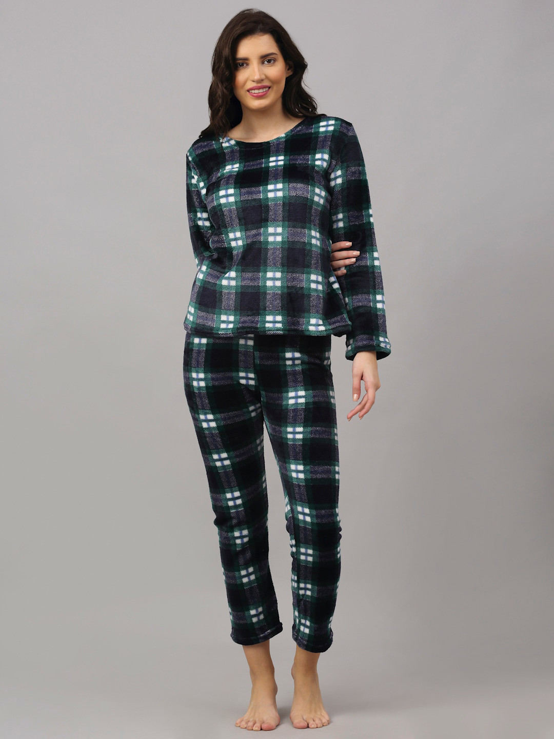 NEUDIS Women Green & Grey Checked Fleece Night suit
