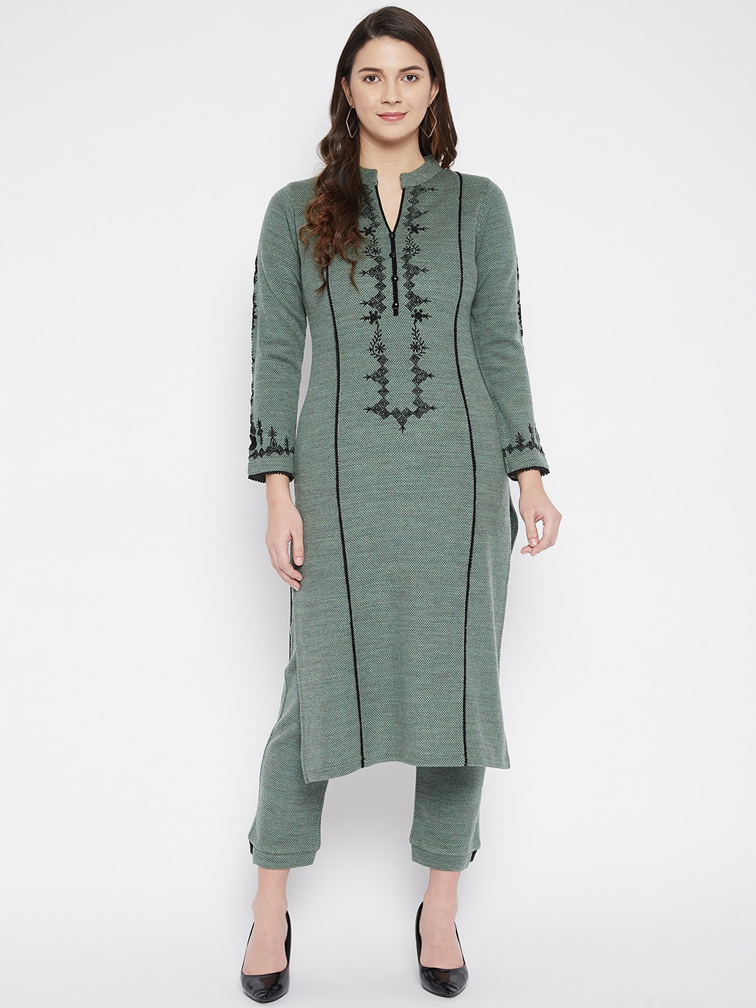 Zigo Winter Wear Women Green Ethnic Motifs Embroidered Panelled Winter Kurta with Trousers