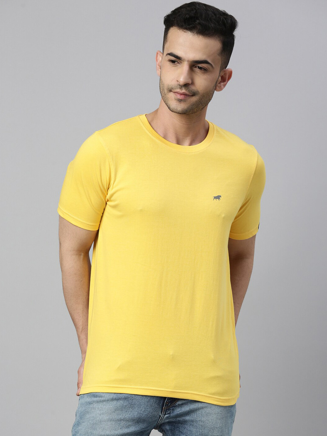 Bushirt Men Yellow Lounge Solid Pure Cotton Round Neck Short Sleeves T-shirt