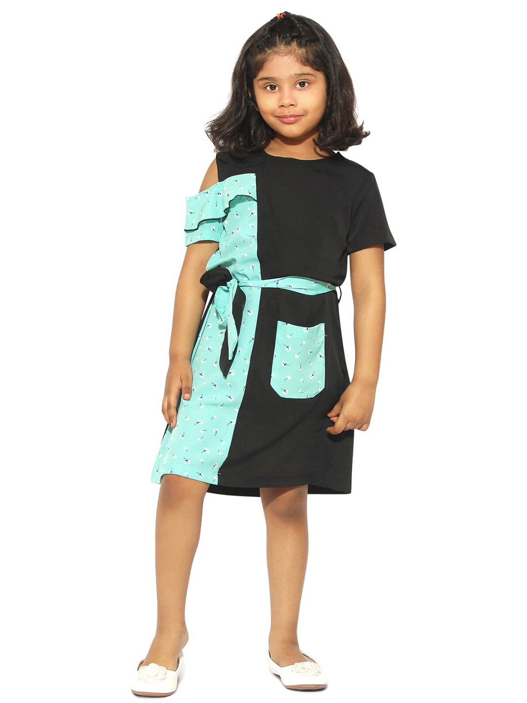 Stylo Bug Green & Black Colourblocked A-Line Dress