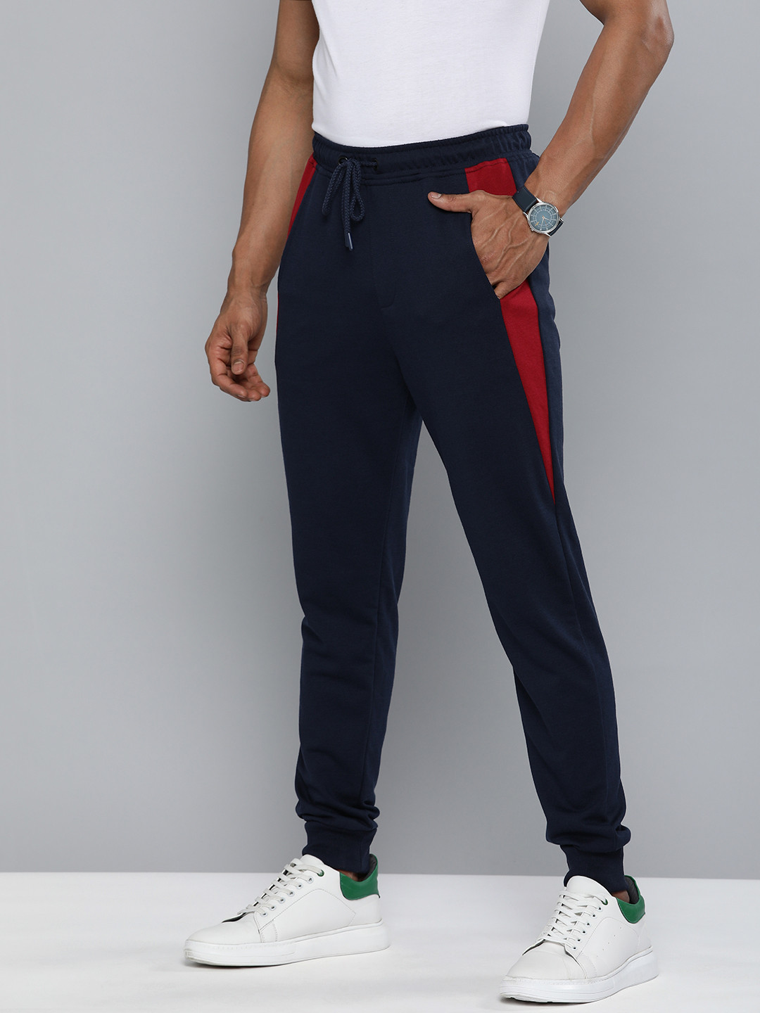 Harvard Men Navy Blue Striped Joggers