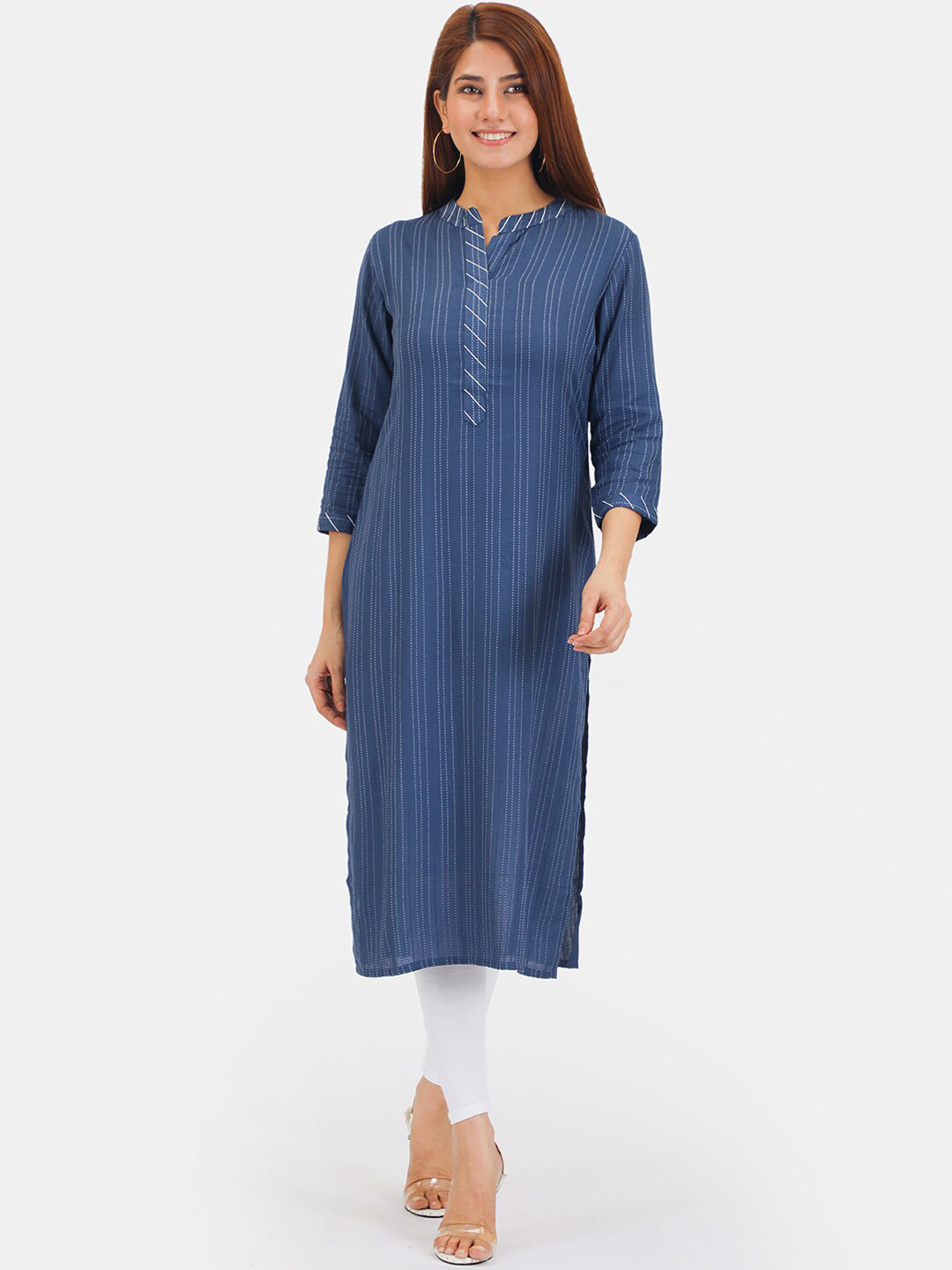 Do Dhaage Women Navy Blue Liva Kurta