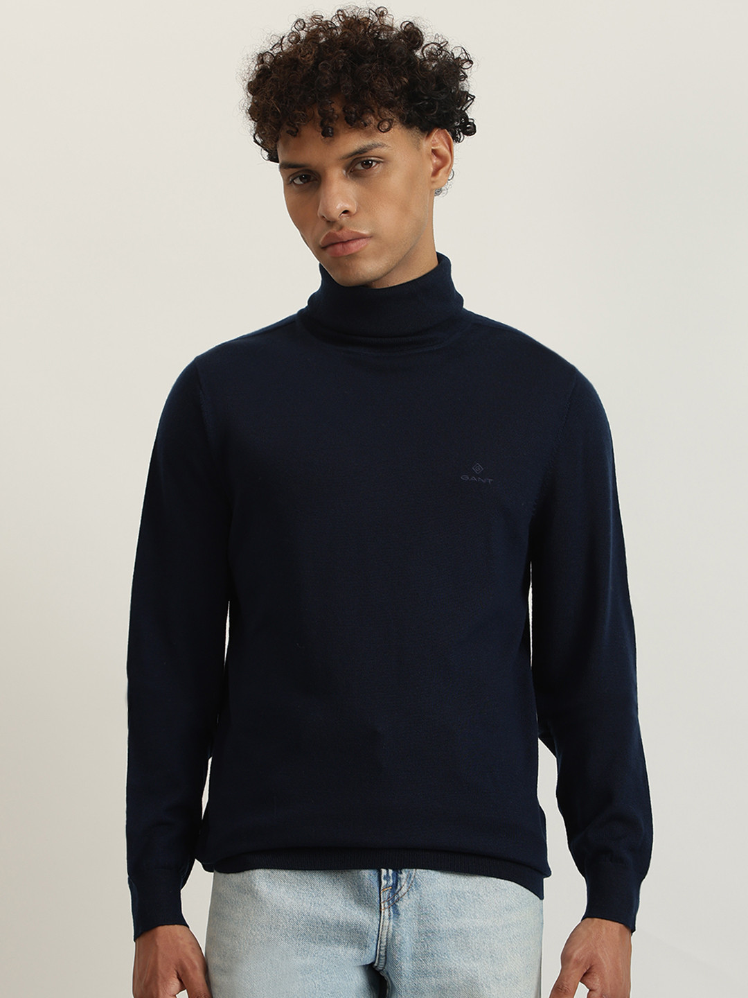 GANT Men Navy Blue Solid Pullover with Fuzzy Detail