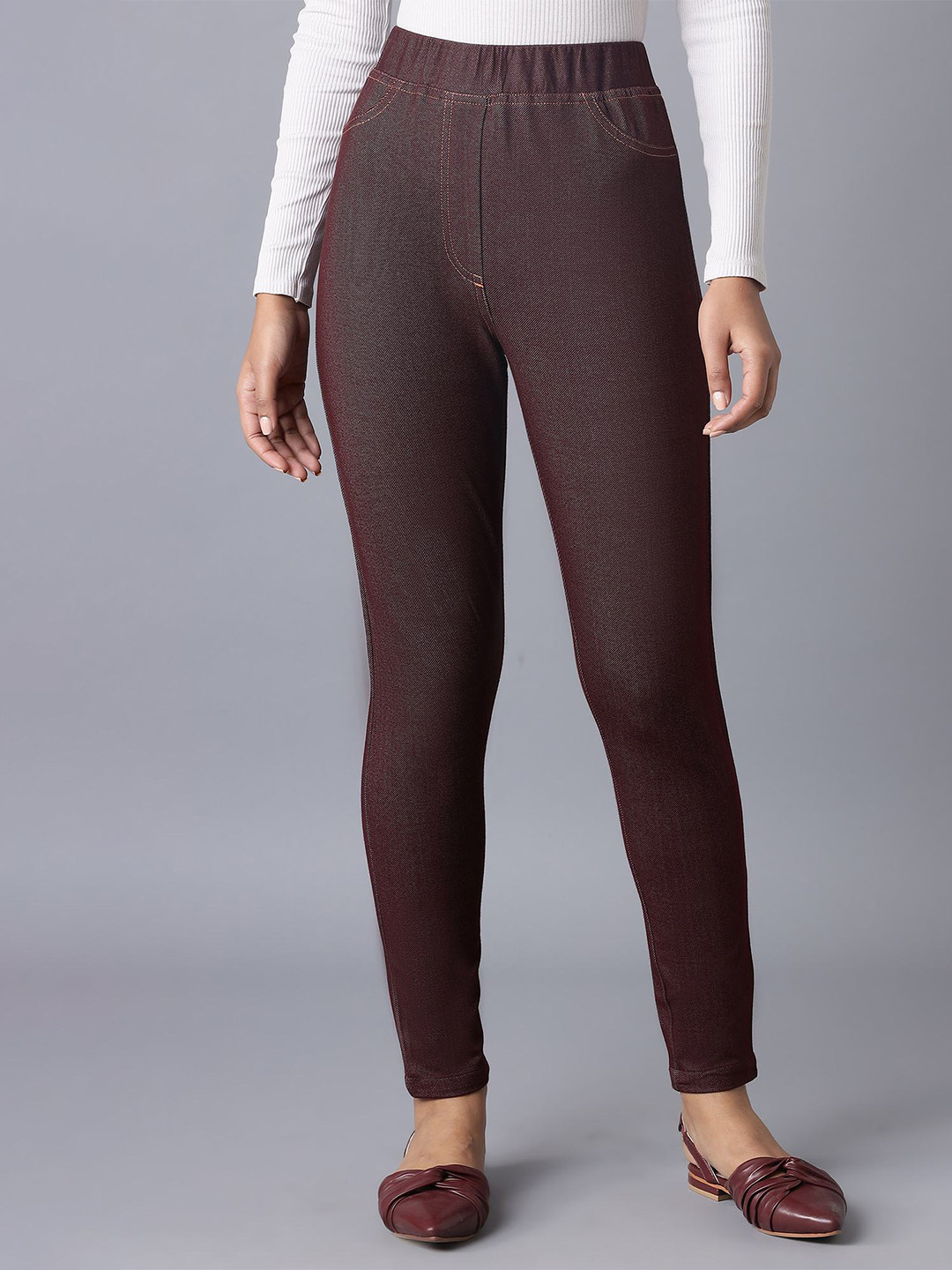 elleven Women Maroon Solid Jeggings