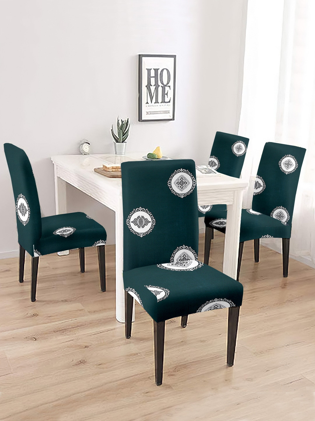 Aura Set Of 4 Green & White Printed Chair Covers