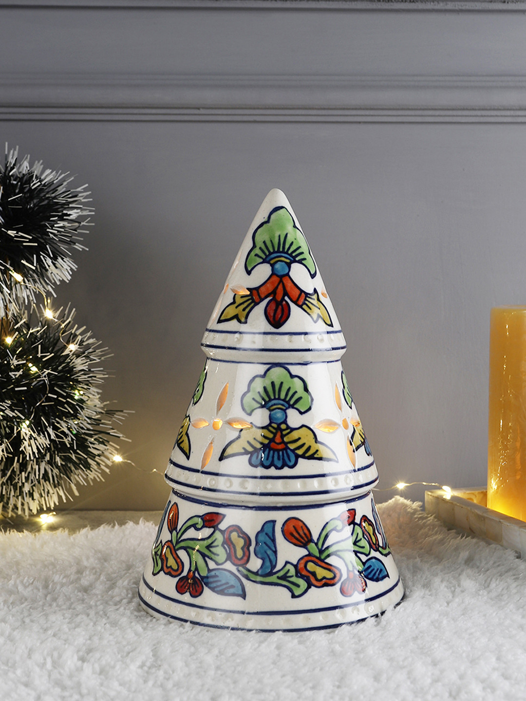 VarEesha Multi Hand-Made Floral Ceramic Christmas Tree Decorative & Tea Light Holder