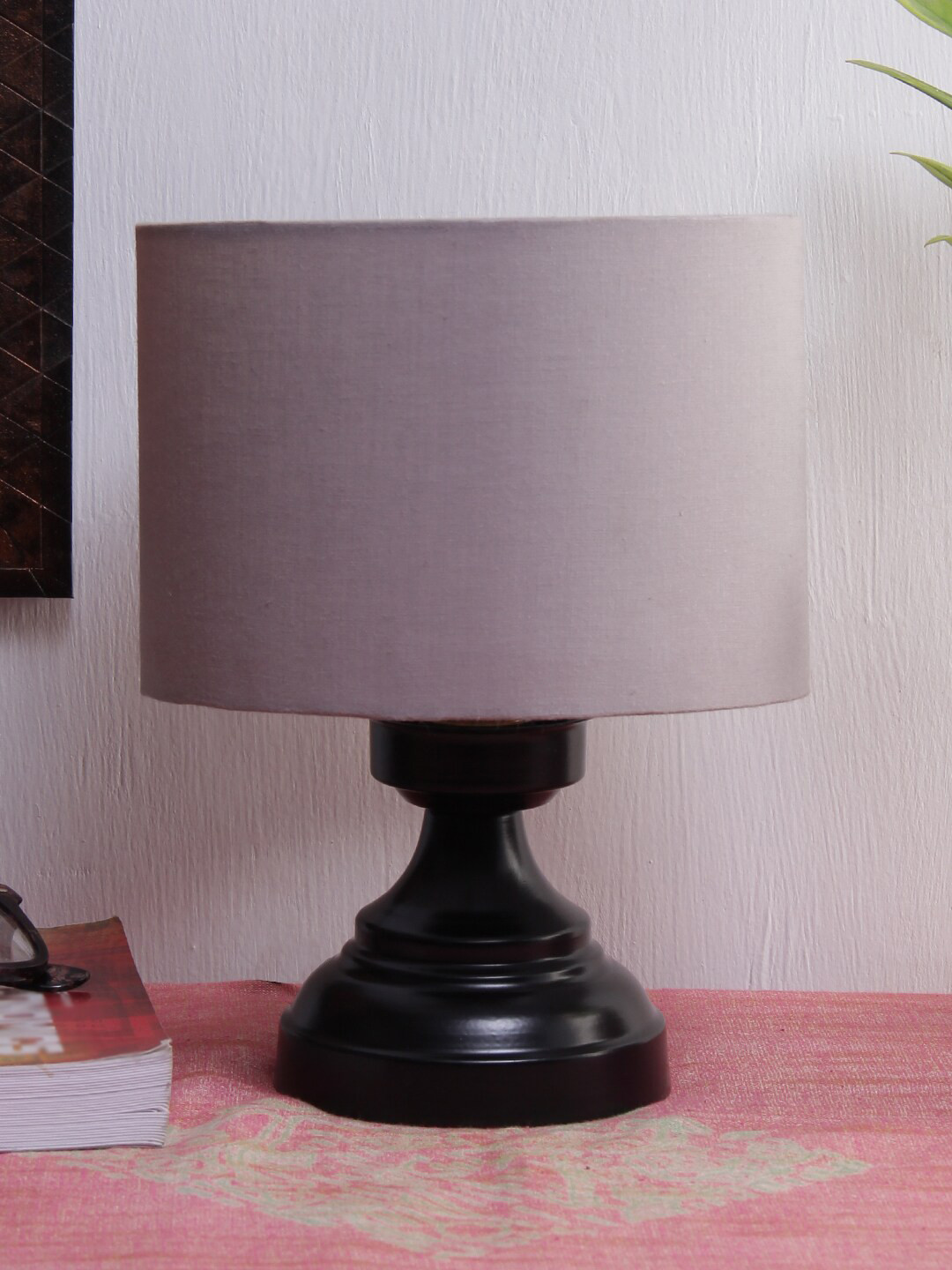 Devansh Grey & Black Cylindrical Shaped Traditional Table Lamp with Shade