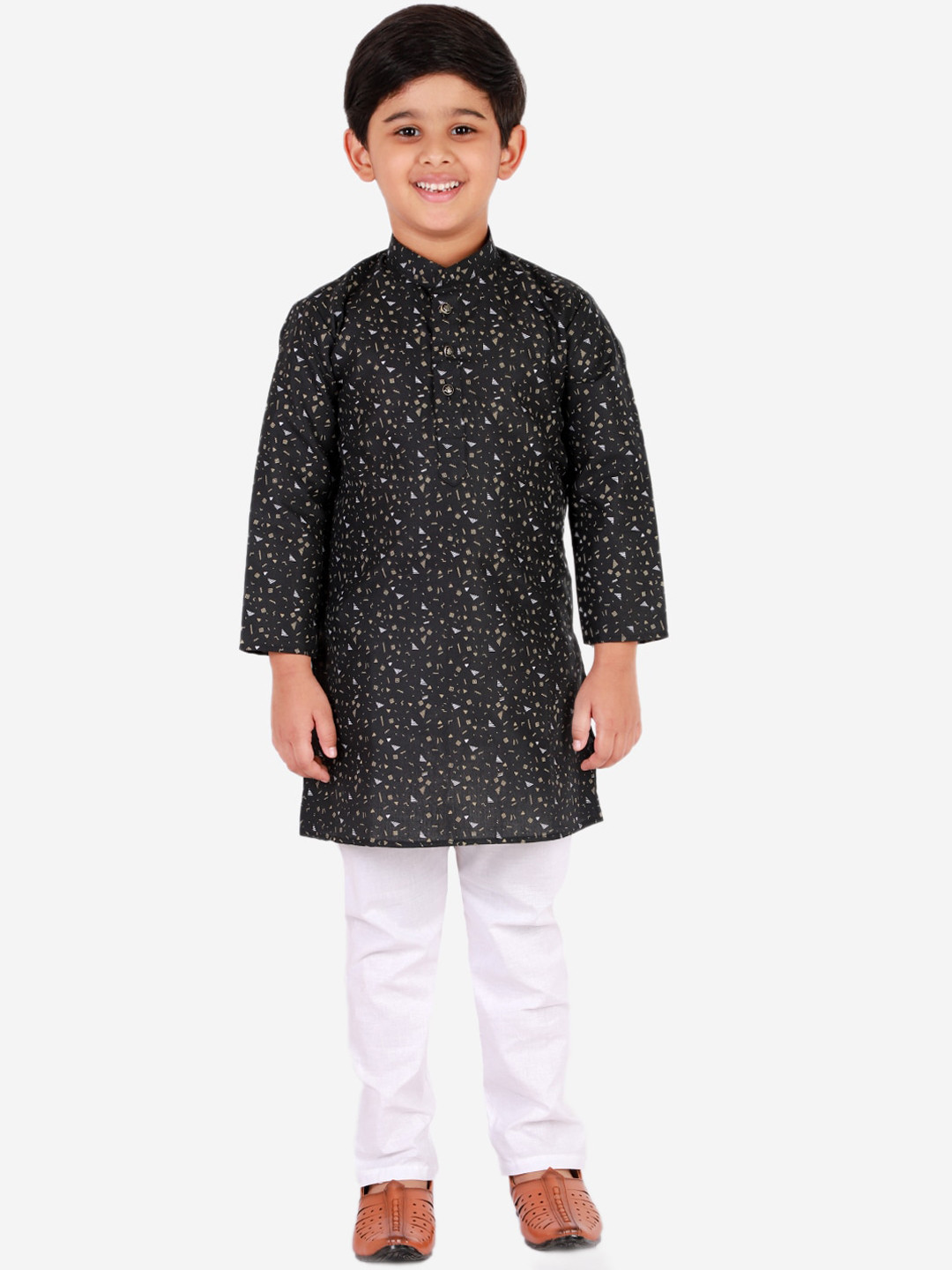 Pro-Ethic STYLE DEVELOPER Boys Black & White Printed Kurta with Pyjamas