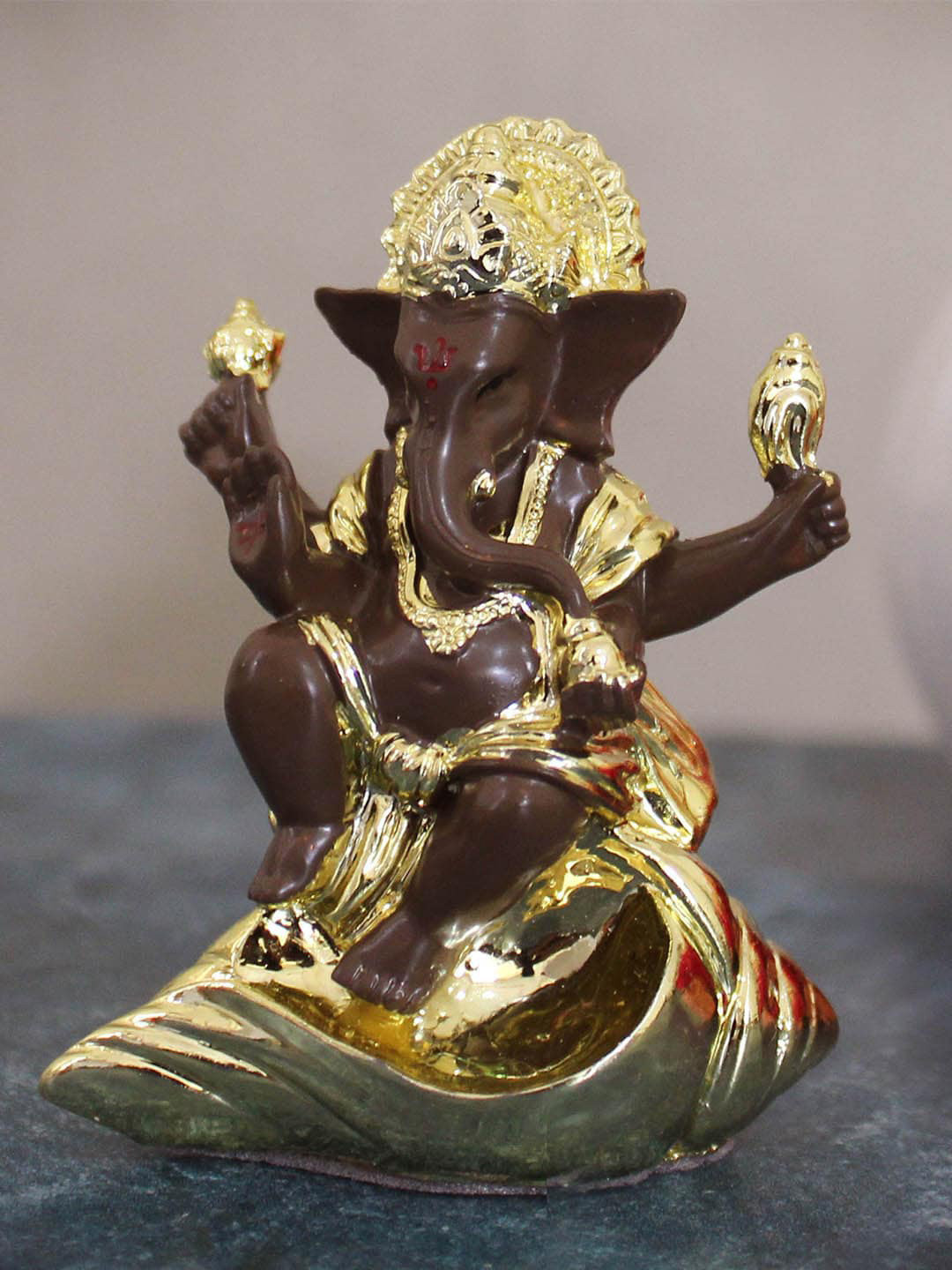 TIED RIBBONS Ganesh Brown Polyresin Glossy Prayer Room Tiny Showpiece - 3 Inches