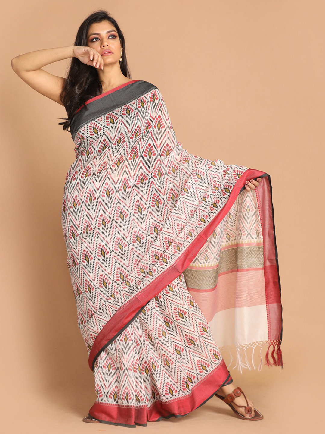 Indethnic White & Maroon Poly Cotton Saree