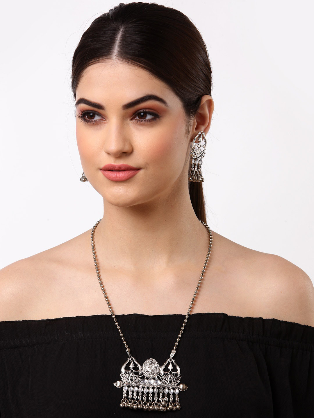 Arrabi Silver-Plated & White Oxidised Stone-Studded Jewellery Set