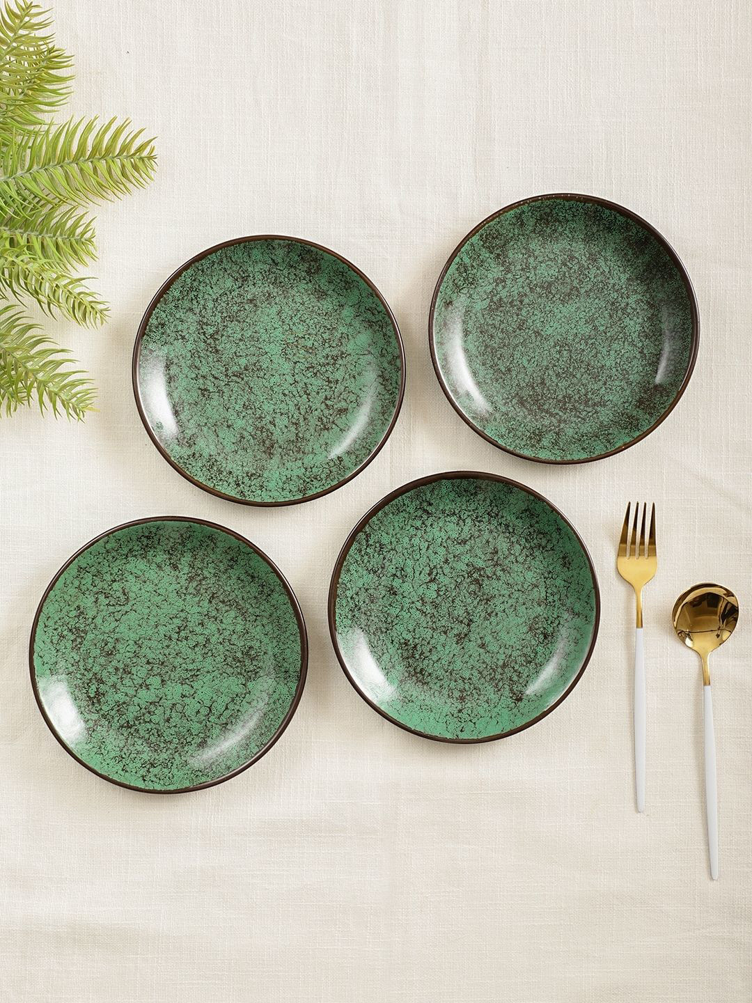 VarEesha Pack Of 4 Green Printed Quarter Plates