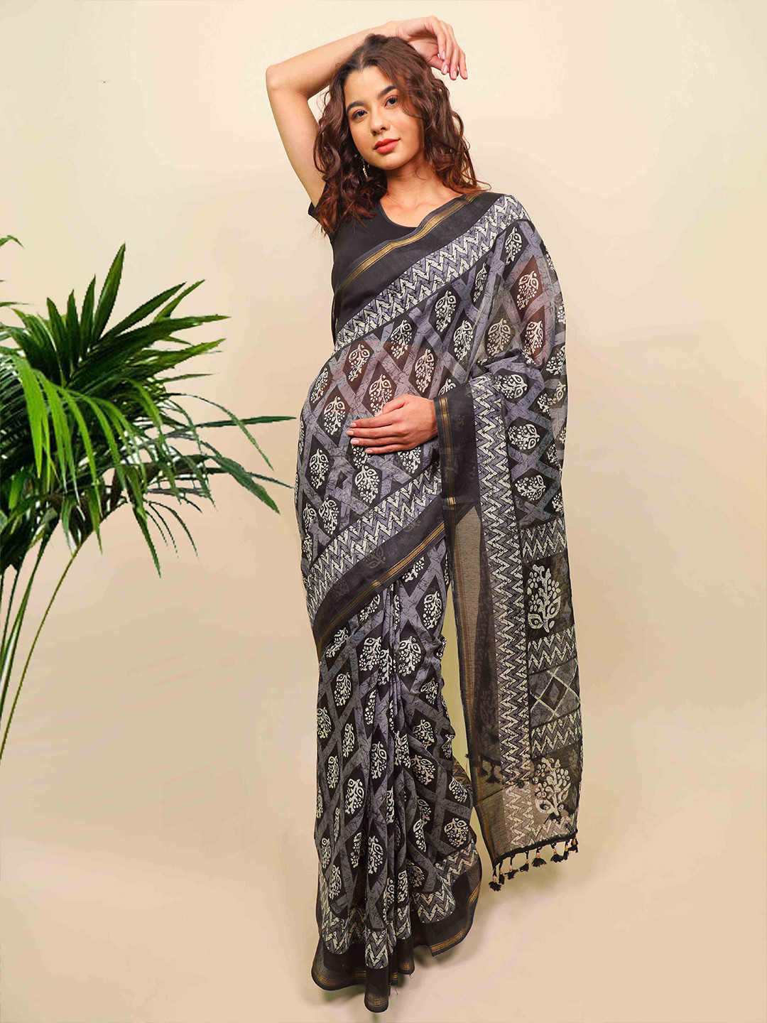 Indi INSIDE Blue & White Dabu Zari Dabu Saree
