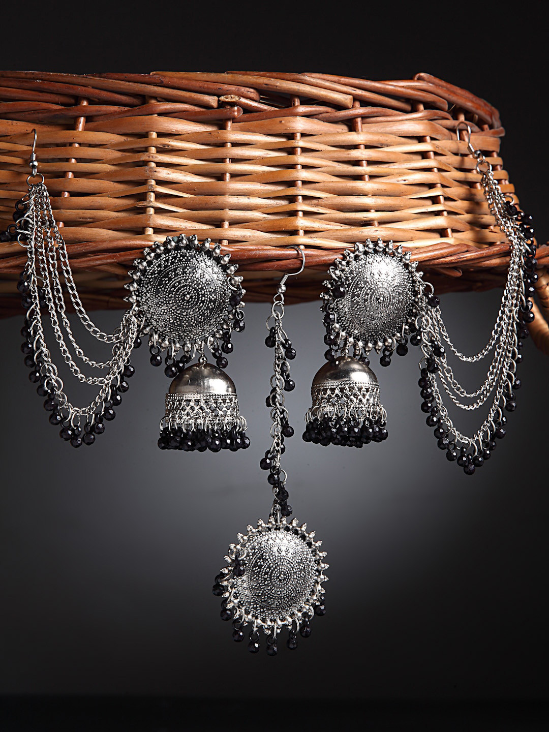 Arrabi Metallic Oxidised Kundan Studded Maang Tikka & Earrings Set