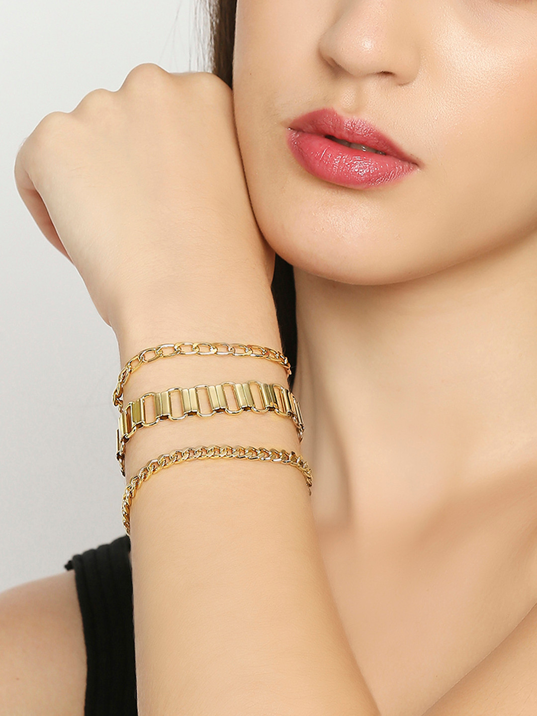 OOMPH Women Set of 3 Gold Link Chains