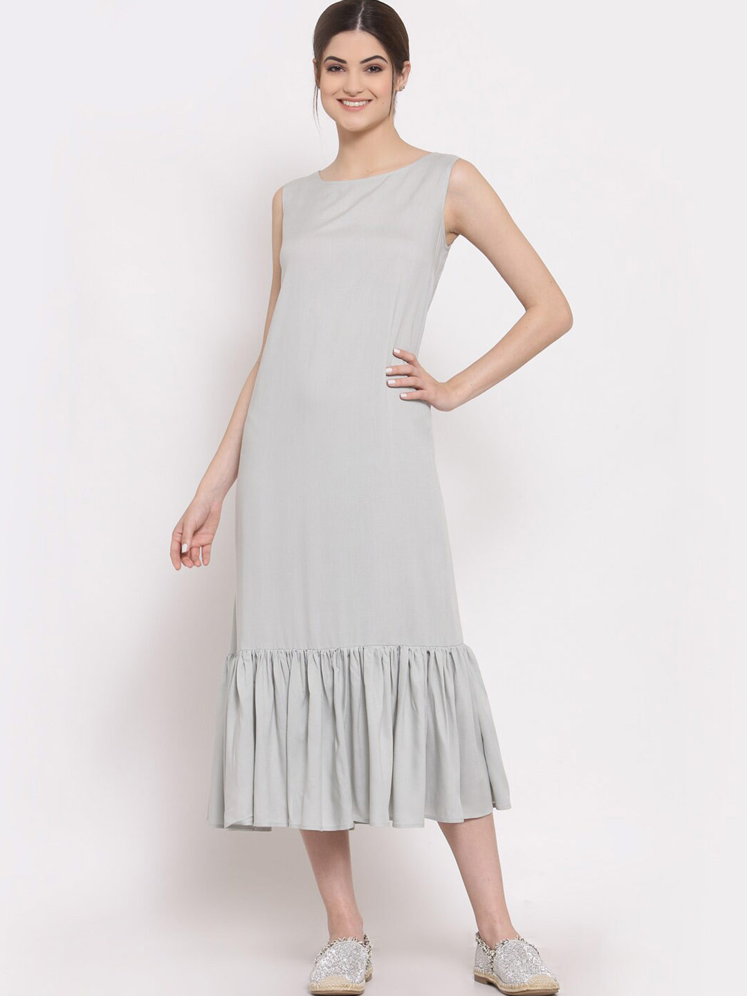LELA Grey Solid reA-Line Midi Dress