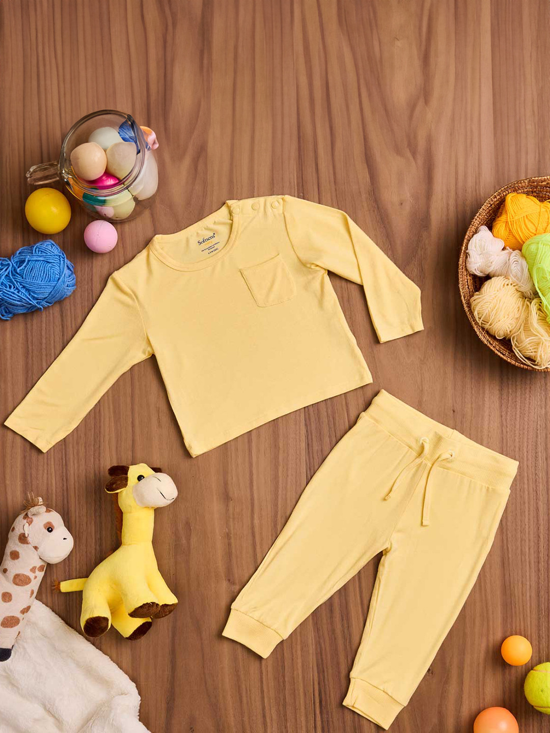 Softsens Unisex Kids Yellow T-shirt with Trousers