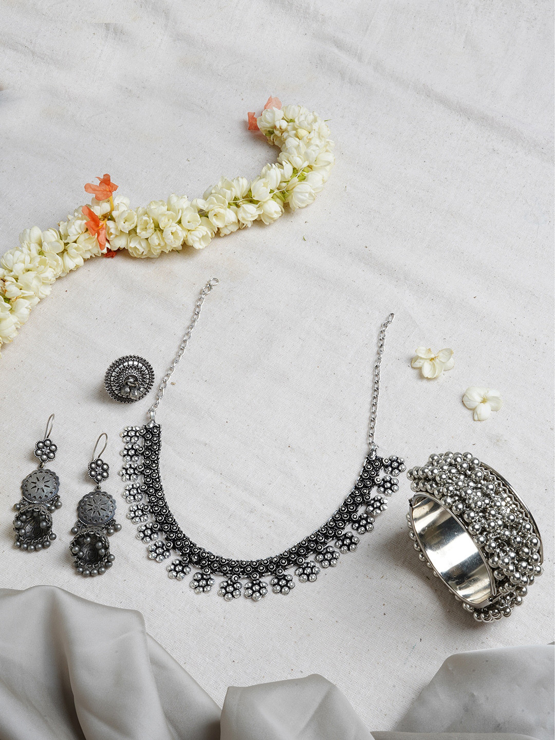 TEEJH Woman Oxidised Silver Ghungroo Jewellery Set