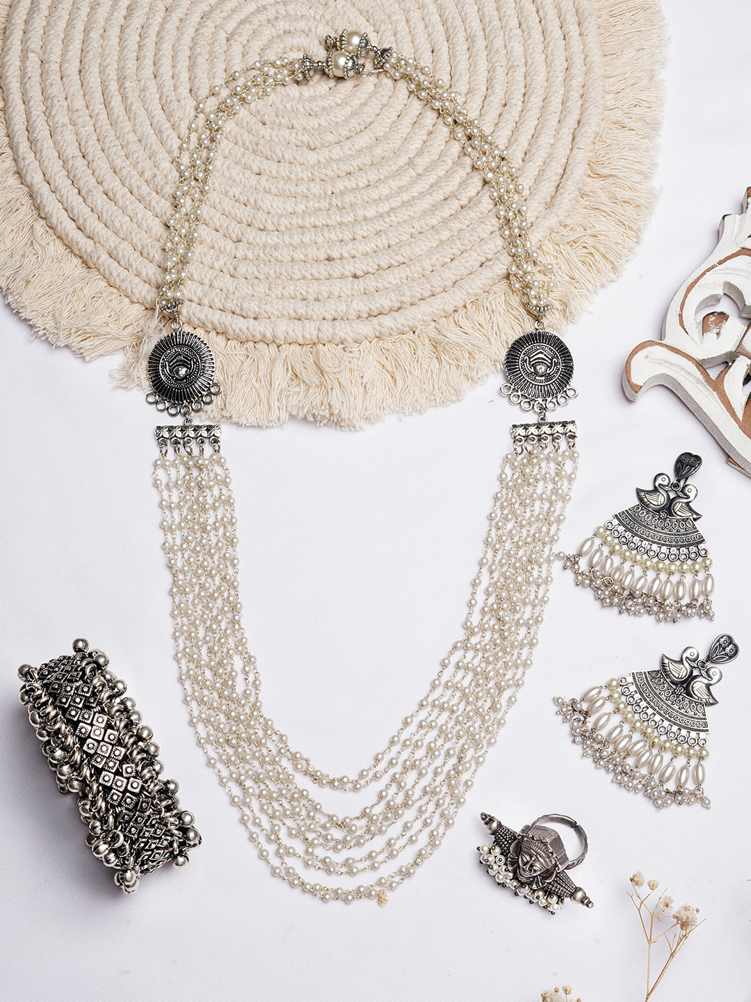 TEEJH Woman Amiya Silver Oxidised Jewellery  Gift Set