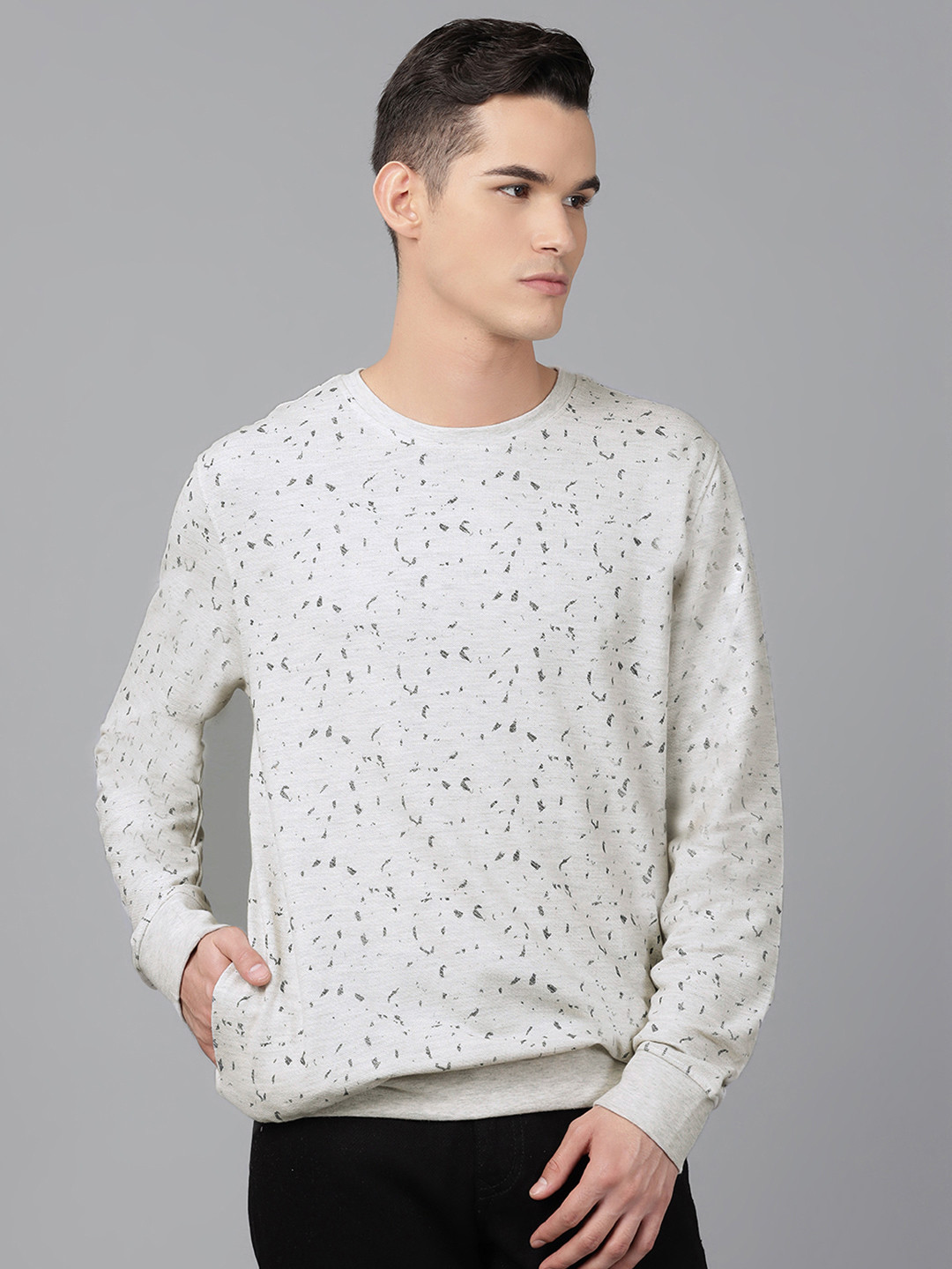 Richlook Men Off White Printed Sweatshirt