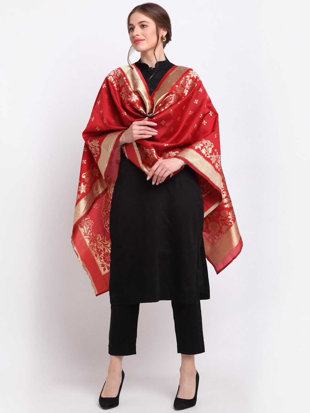 SOUNDARYA Red & Gold-Coloured Ethnic Motifs Woven Design Dupatta