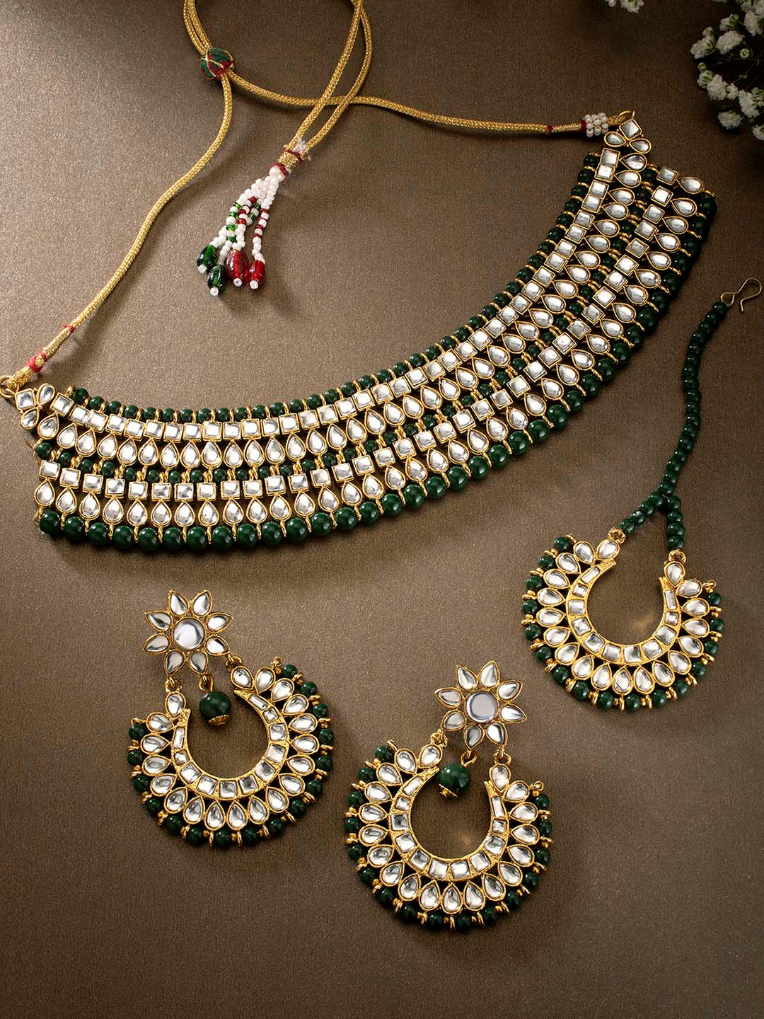 Peora Green & Off-White Gold-Plated Kundan Jewellery Set