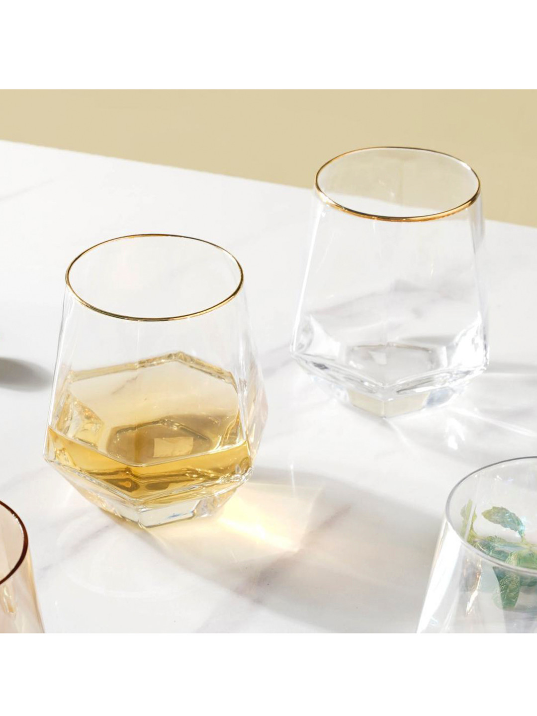 THE ARTMENT Set of 4 Gold Rimmed Minimalist Diamond Glasses