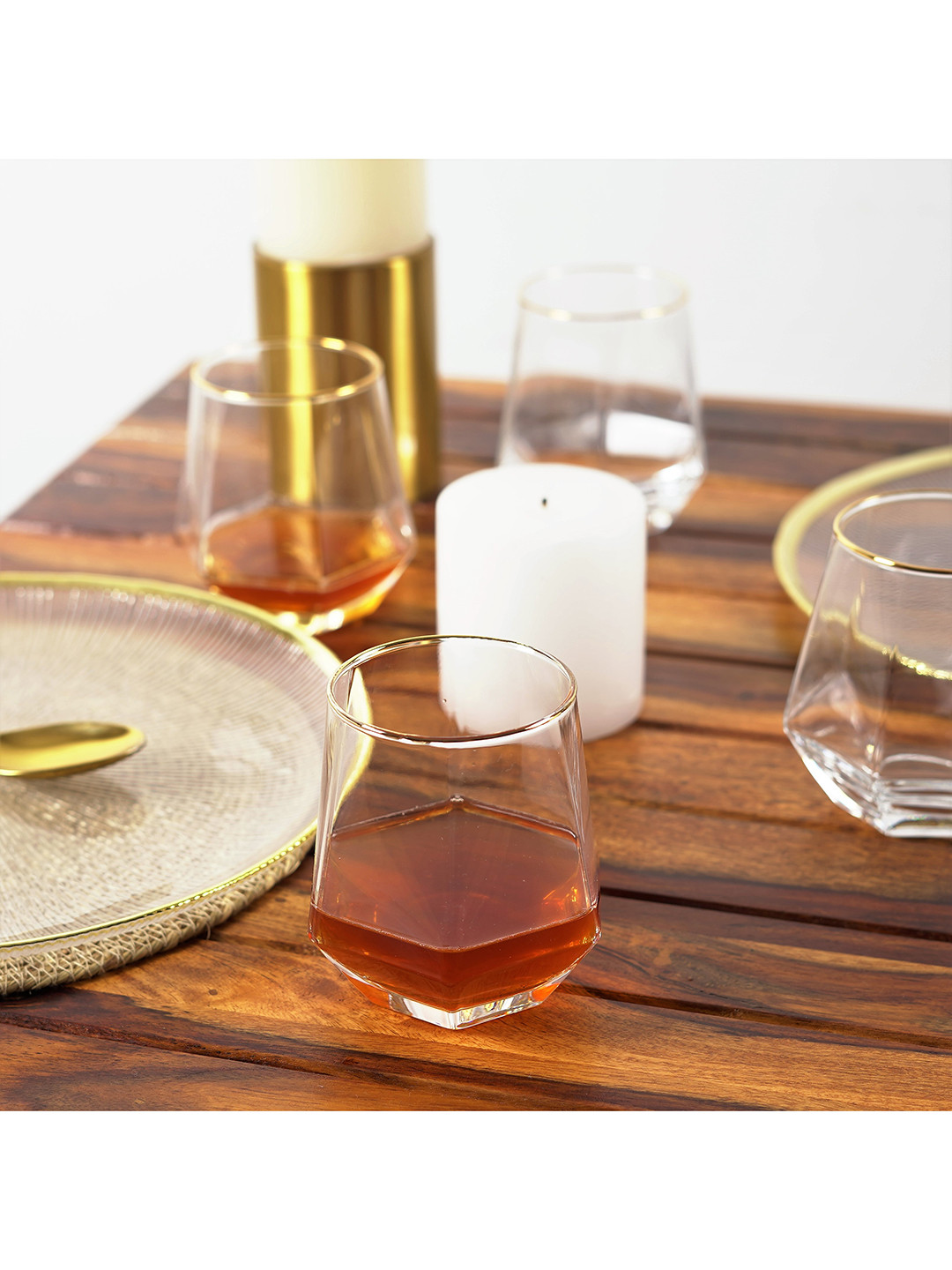 THE ARTMENT Set Of 4 Minimalist Gold Rimmed Diamond Glasses