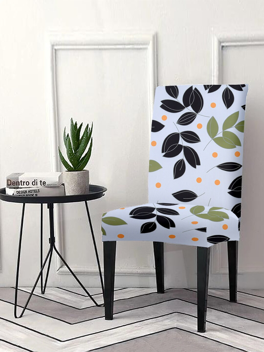 Aura White & Black Printed Removable Chair Cover