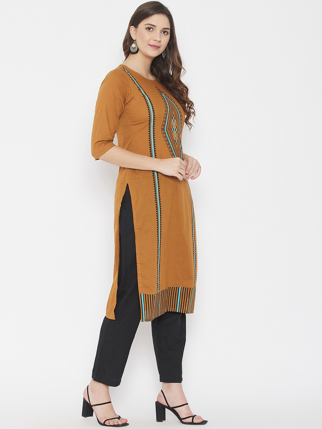 WineRed Women Brown Geometric Screen Printed Pure Cotton Kurta