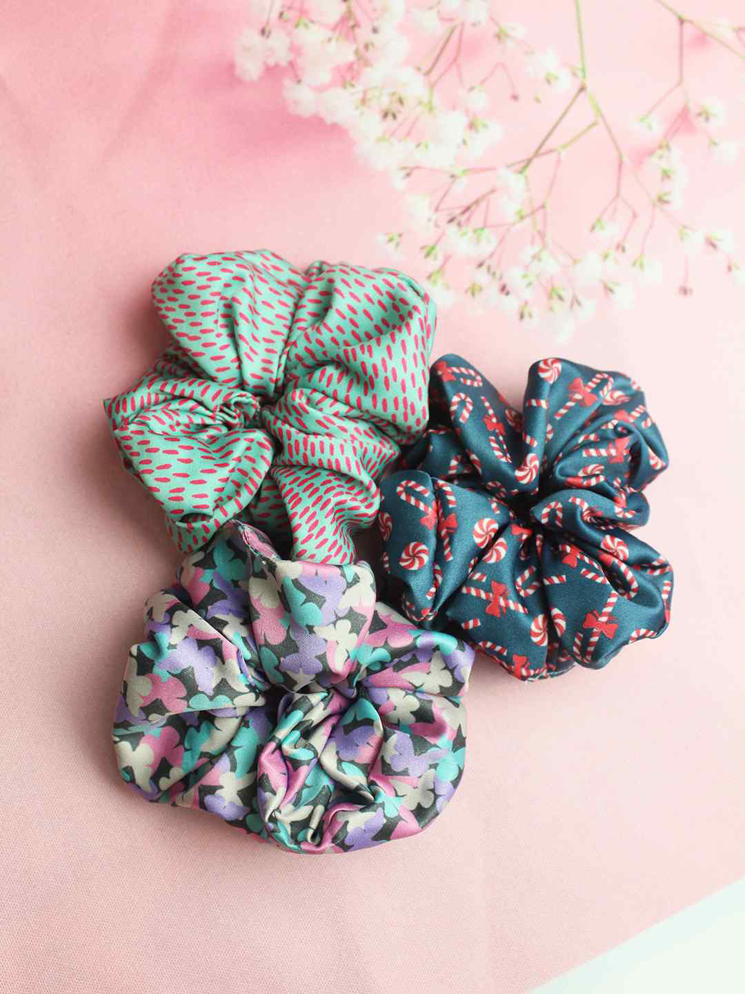 Tossido Women Green & Teal Set of 3 Printed Satin Fluffy Scrunchies
