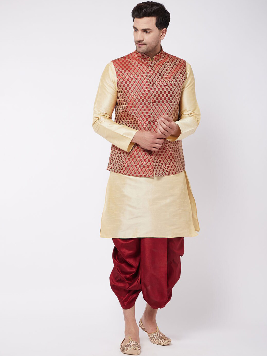 VASTRAMAY Men Gold-Toned Kurta with Dhoti Pants With Nehru Jacket