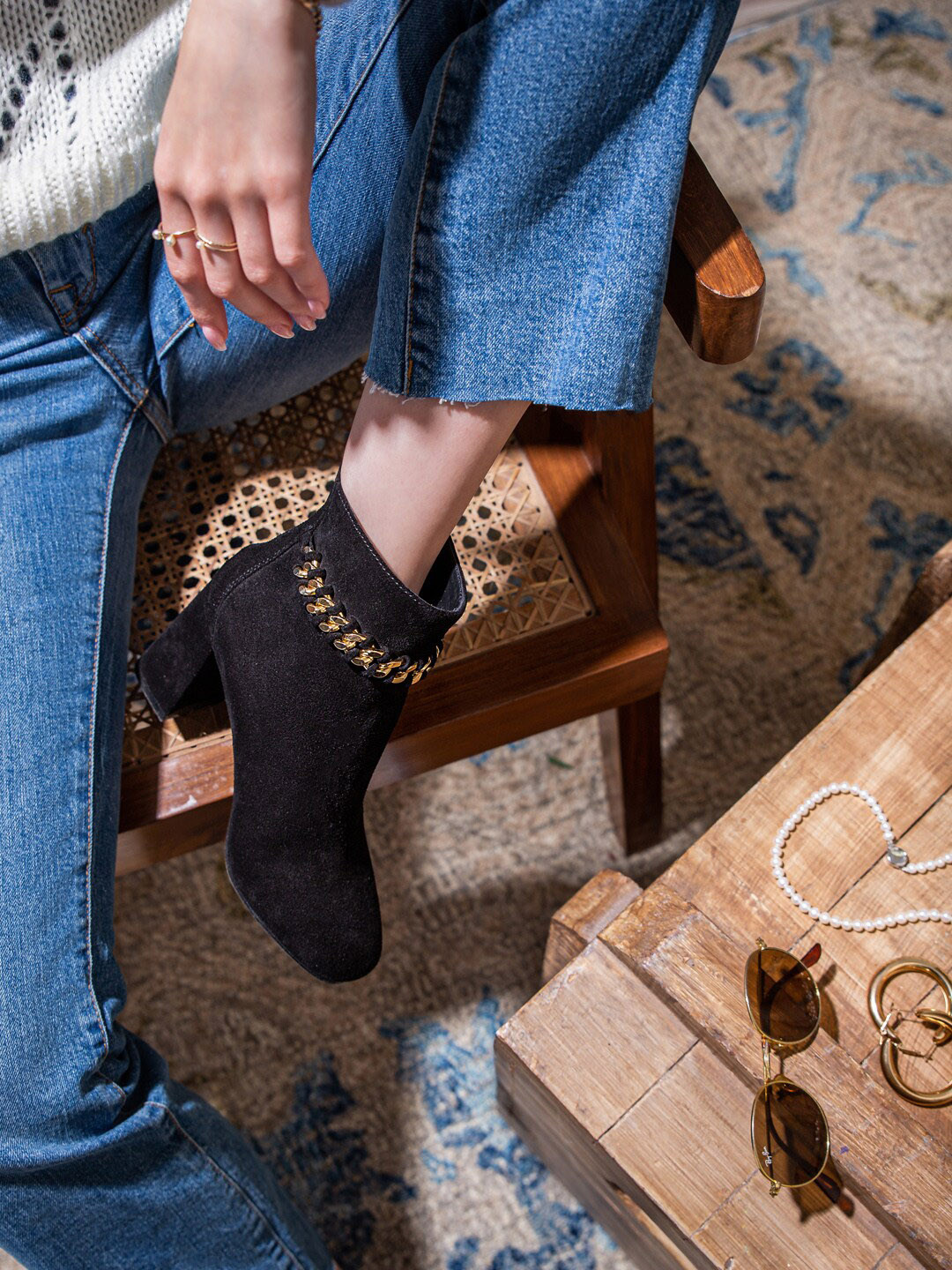 Saint G Black Leather Metal Chain Decor Boots