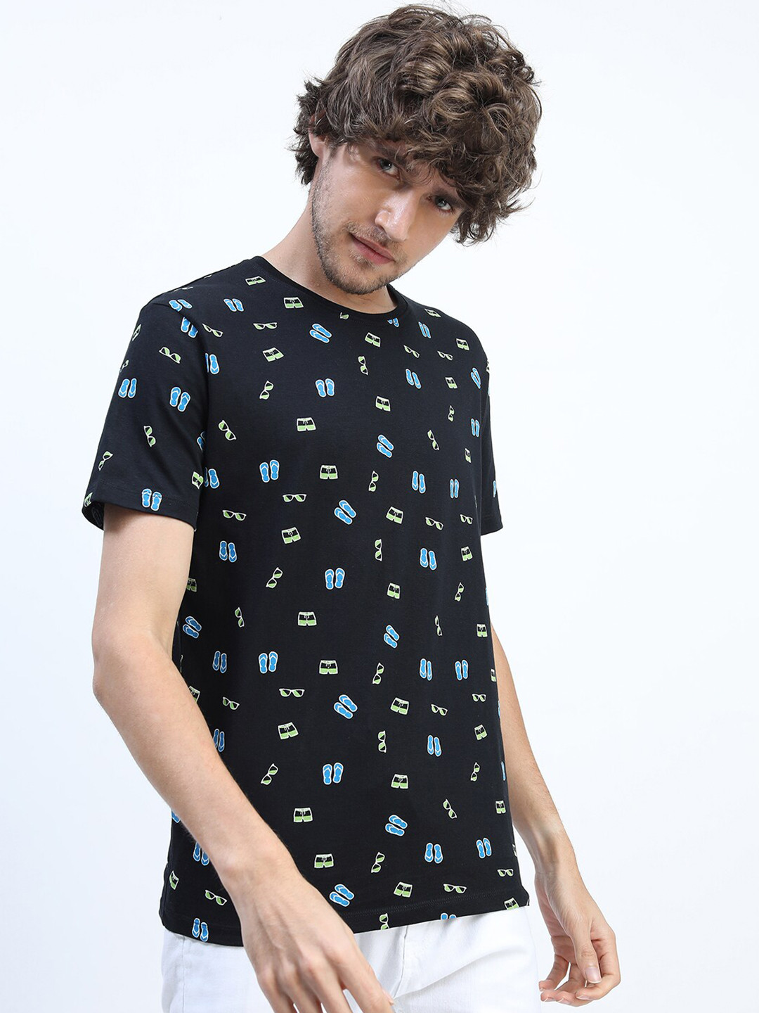 LOCOMOTIVE Men Black Printed Henley Neck Pockets Slim Fit T-shirt
