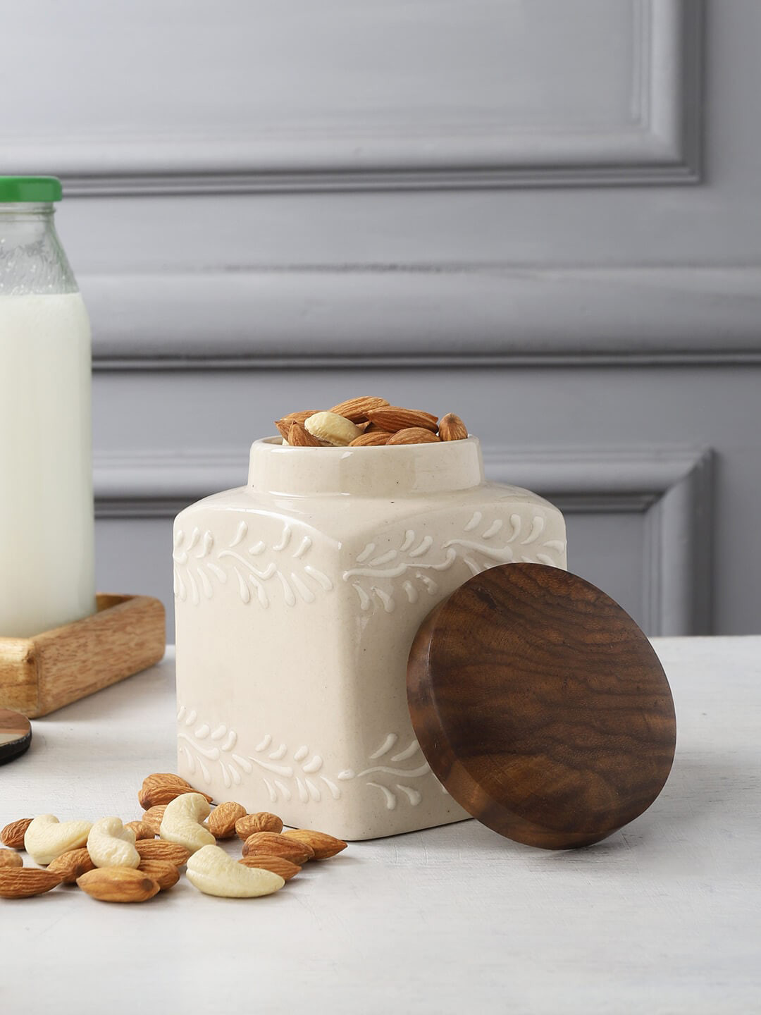 MIAH Decor Cream Floral Ceramic Air Tight Canister 350ml with Woodn Lid