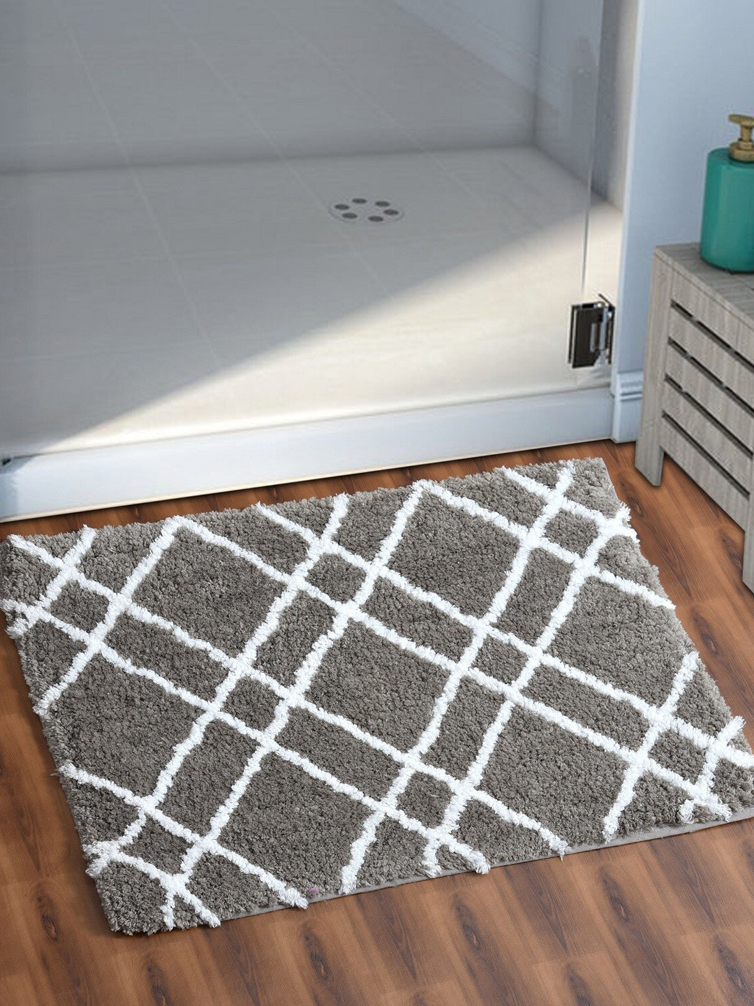 AEROHAVEN Coffee-Brown & White Checkered 1850 GSM Anti-Skid Bath Rug