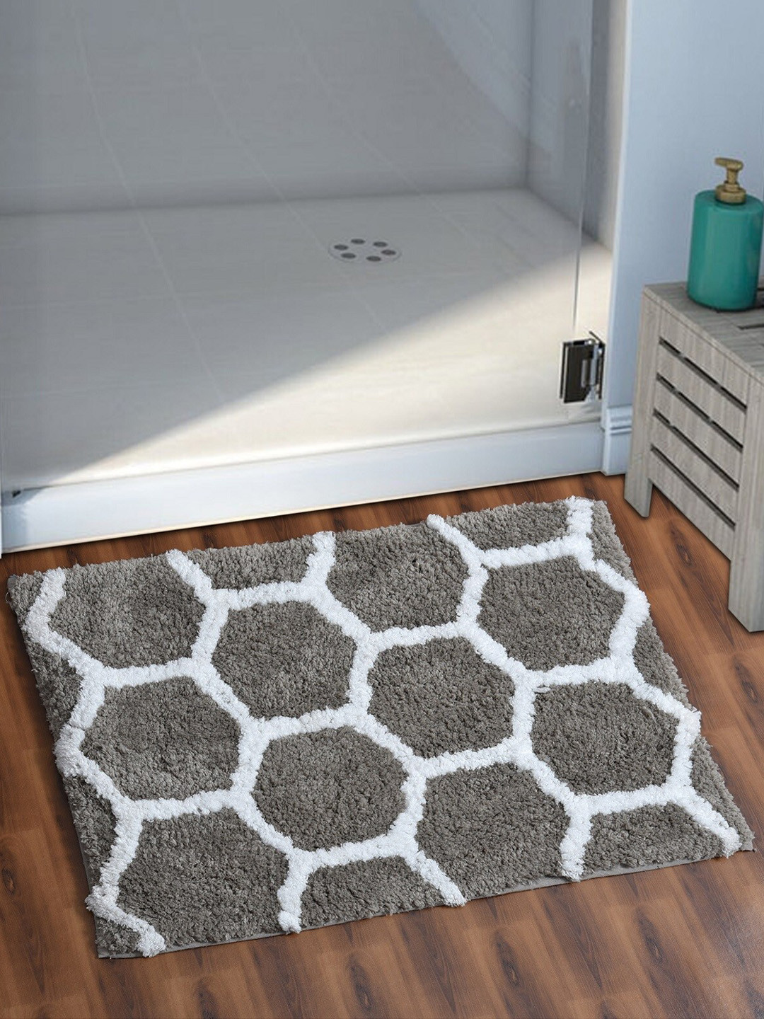 AEROHAVEN Coffee Brown & White Football Design Bath 1850 GSM Anti-Skid Microfiber Bath Mat