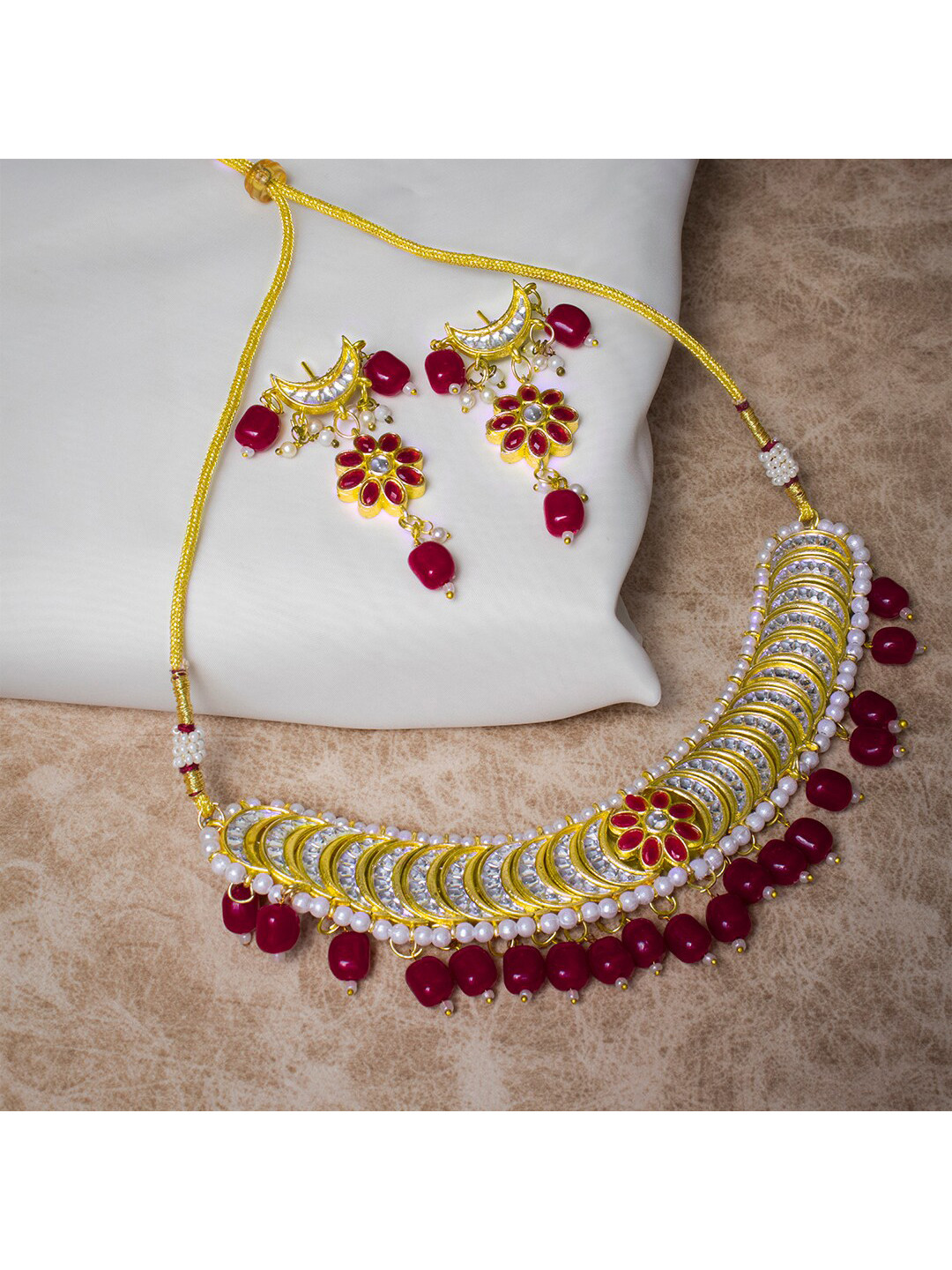 MORKANTH JEWELLERY Pink & White Gold-Plated Stone-Studded & Beaded Jewellery Set