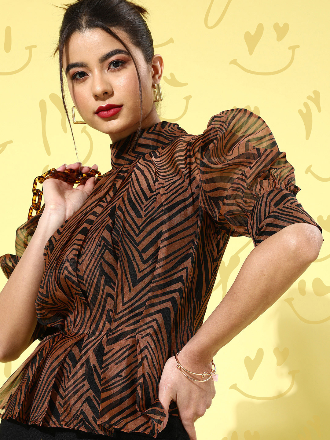 KASSUALLY Women Chic Rust Animal Puff Sleeves Top with Camisole