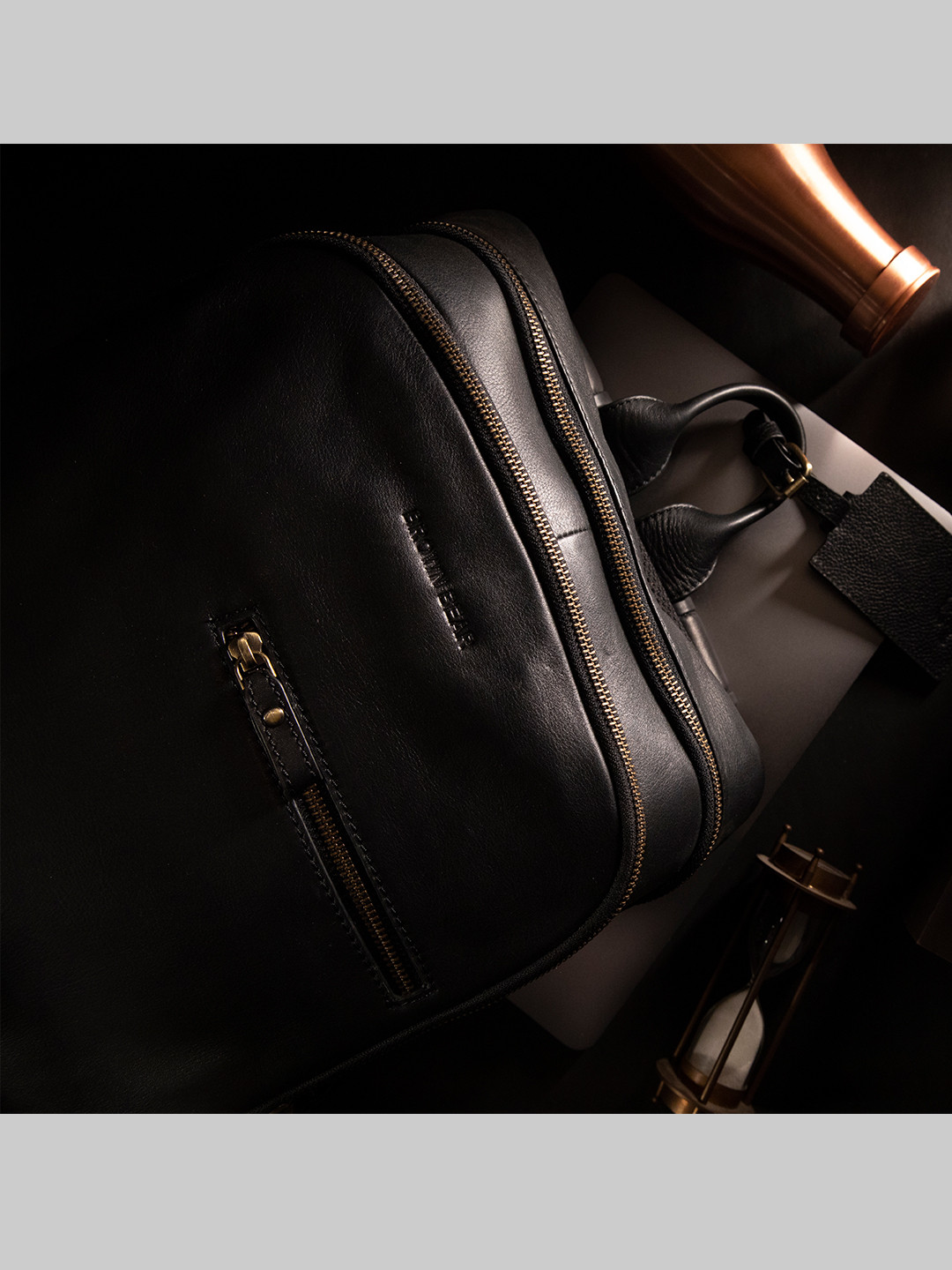 BROWN BEAR Unisex Black Backpack