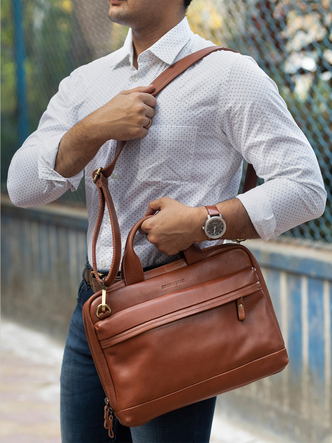 BROWN BEAR Unisex Tan Leather Laptop Bag