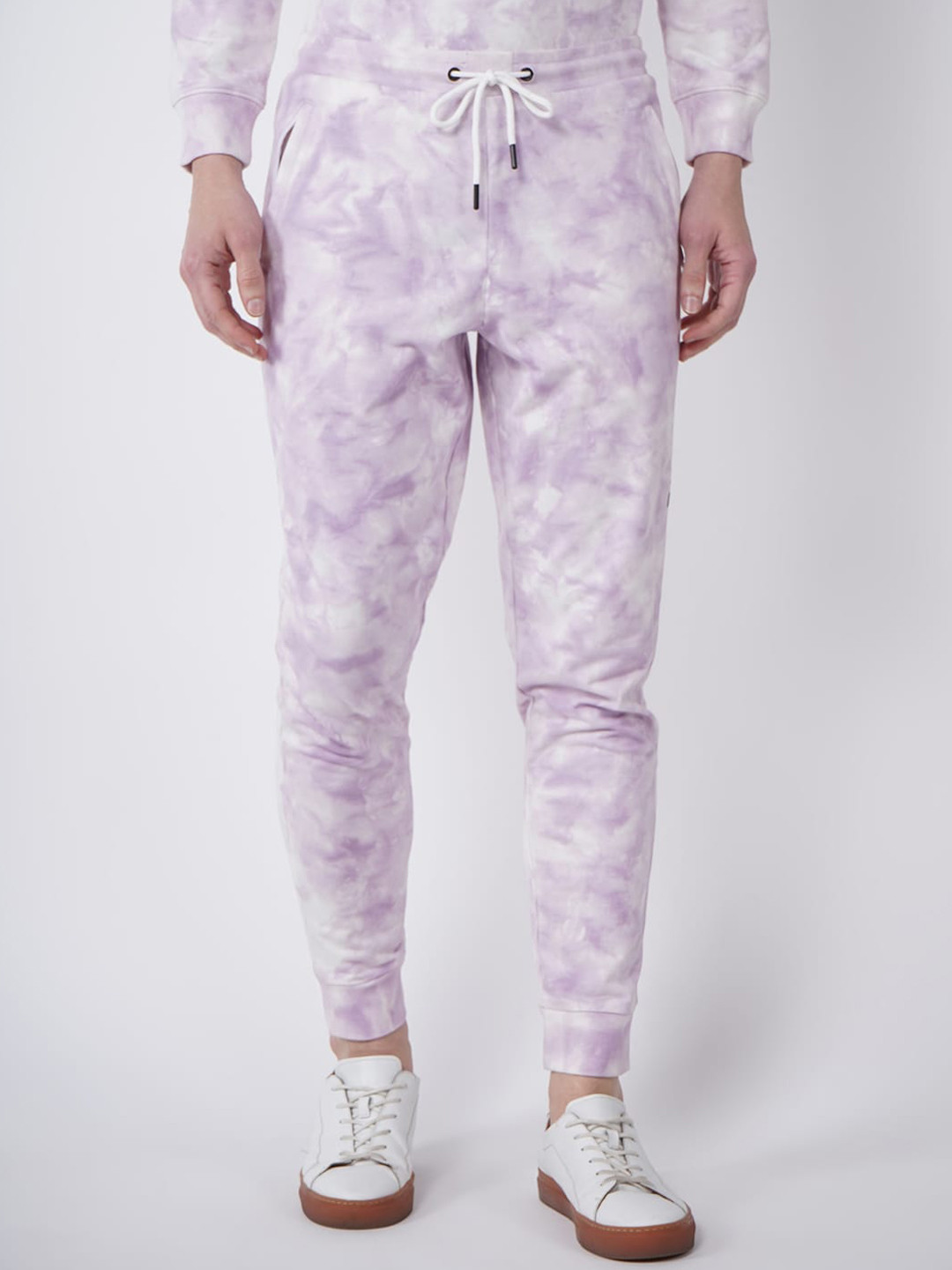 Blackberrys Men Purple Tie and Dye Printed Slim Fit Trousers