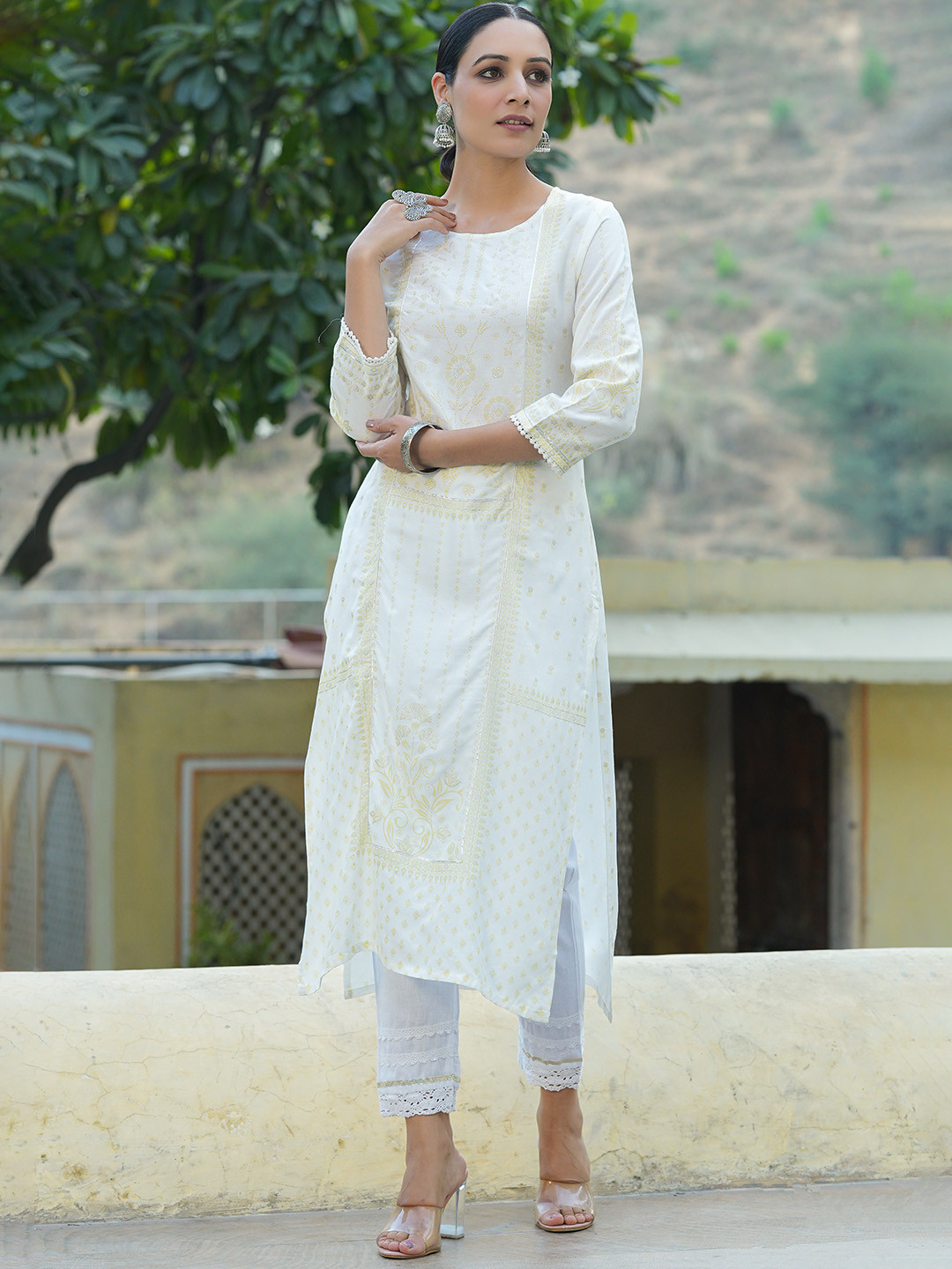 Juniper Women White & Yellow Ethnic Motifs Gotta Patti Khari Indie Prints Straight Kurta