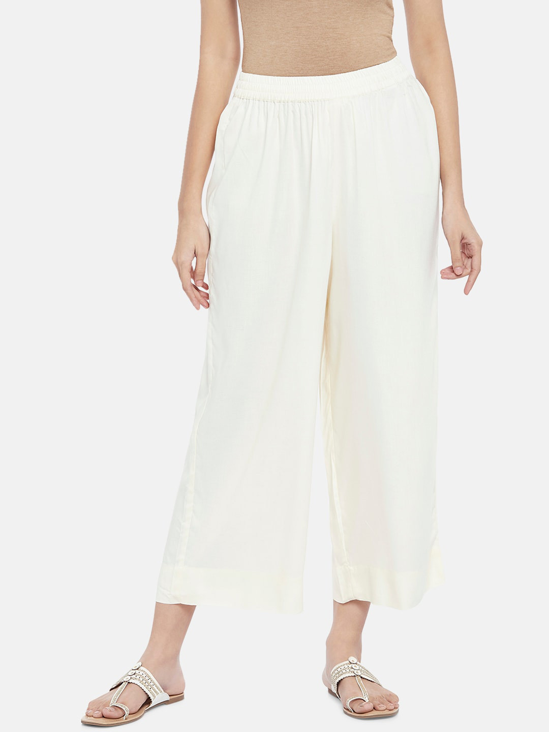 RANGMANCH BY PANTALOONS Women Off White Solid Straight Palazzo